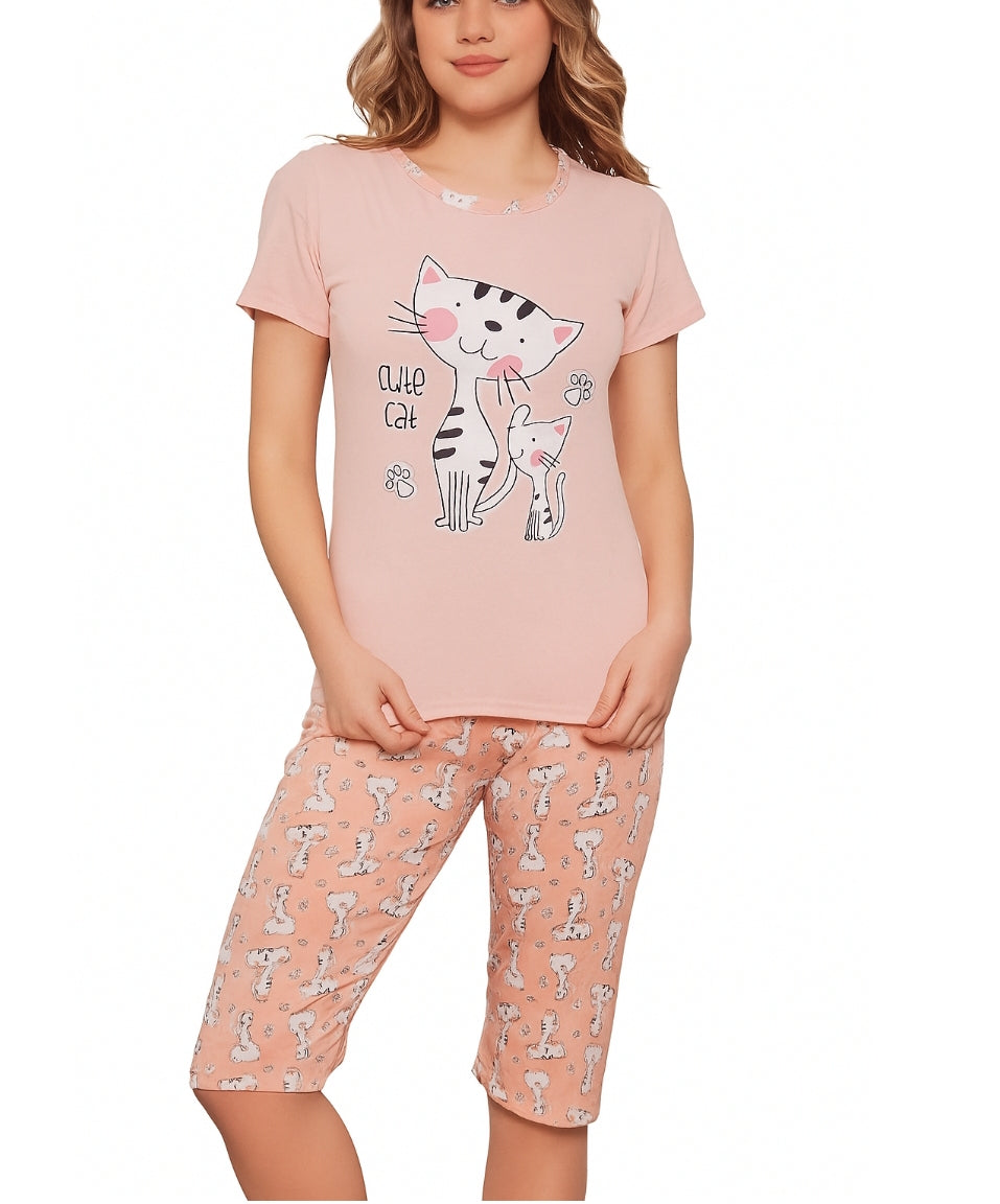 Pijama damă bumbac moale, corai, 2 piese, tricou mânecă scurtă și pantalon 3/4, confortabilă