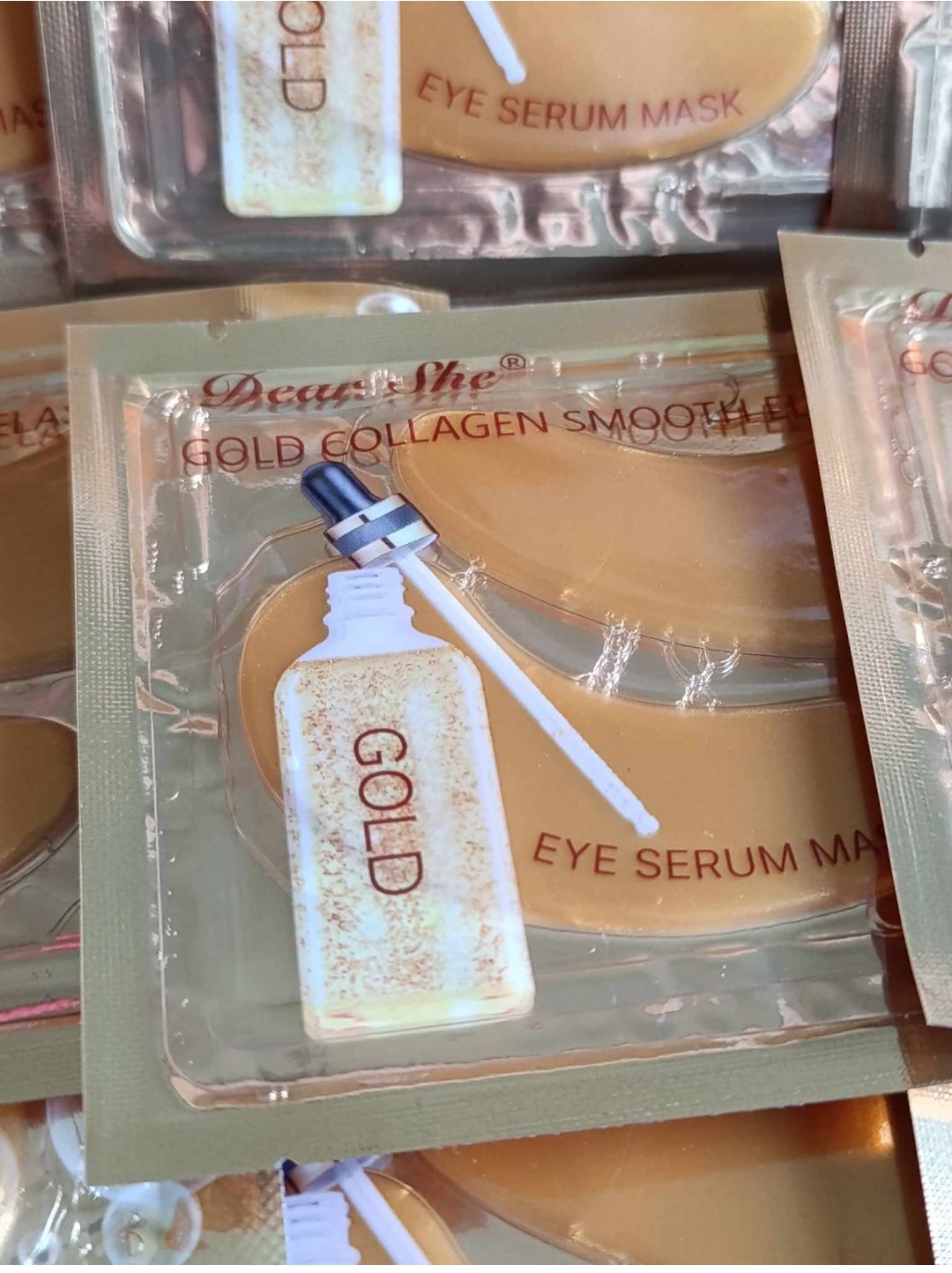 PATCH-URI engros / Masca pentru ochi hidratanta si antirid cu colagen si extract de aur