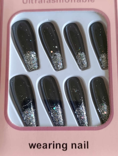 Unghii false negre cu sclipici – Efect Glam Instant