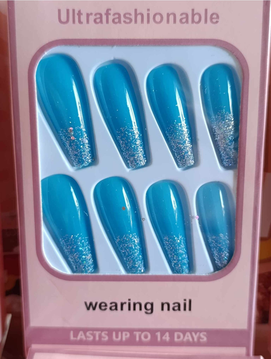 Unghii false autoadezive, culoare albastru